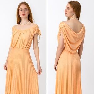 VINTAGE Hand made peach lace formal dress (See measurements) med